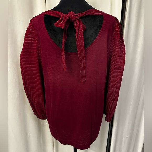 ⭐️ 2 for $10 Loft Shimmer Tie Back Mixed Media Top - Picture 7 of 11